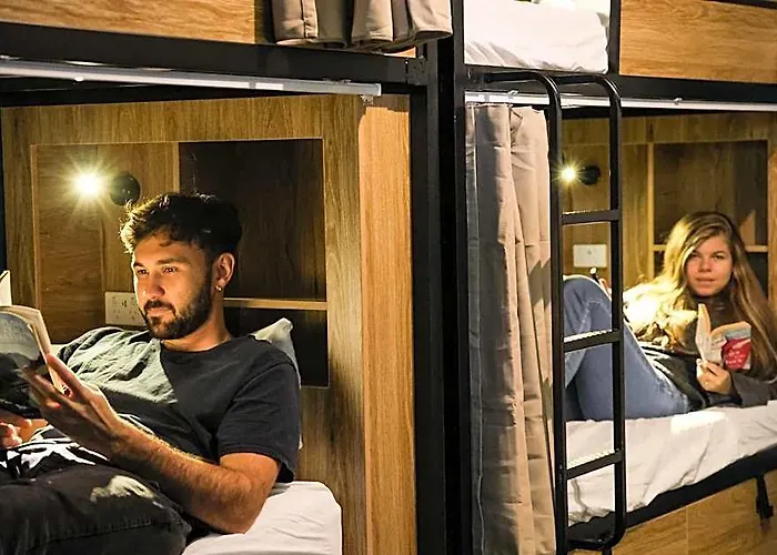 Hotel Crashpalace Backpackers 4*